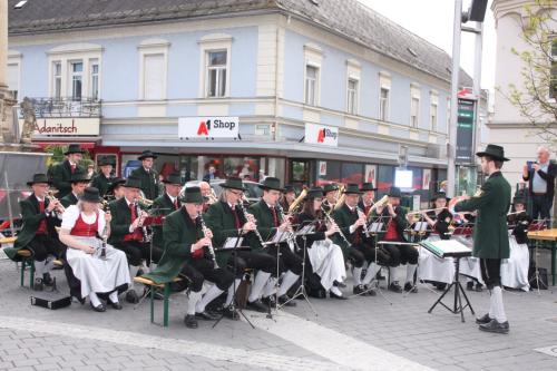 2023-Maibaumaufstellen-Foto-Lindinger2